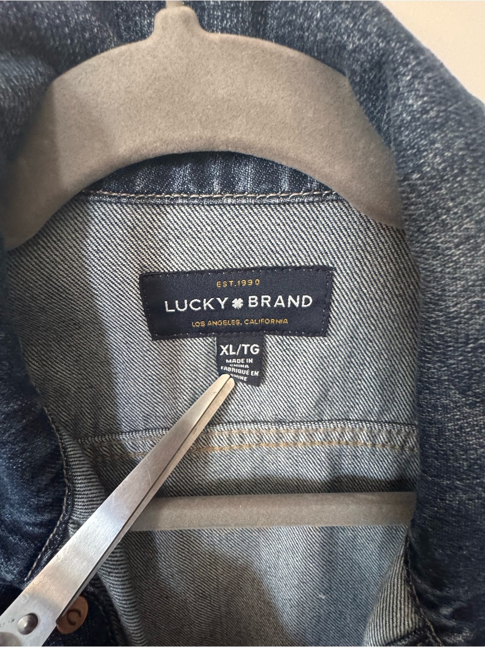 Lucky Brand Indigo Tomboy Trucker Denim Jacket XL - Picture 2 of 3
